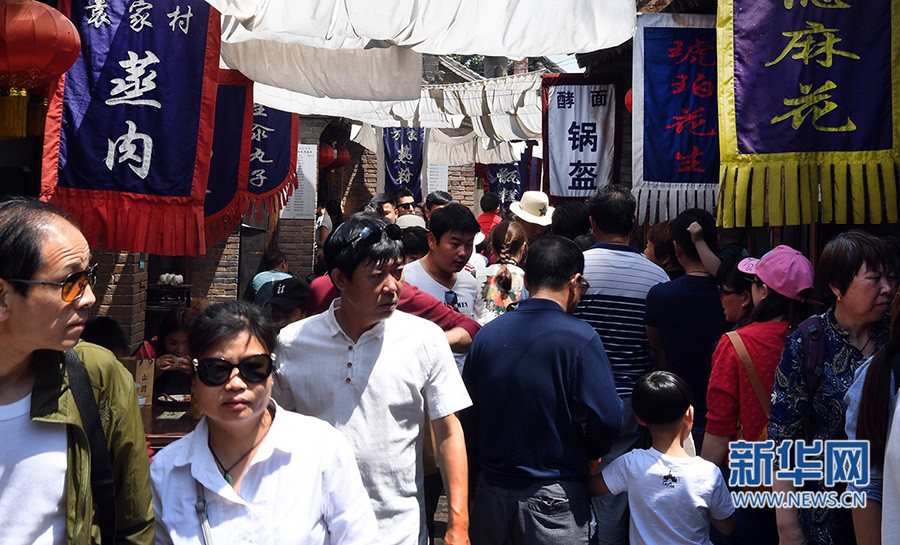 發(fā)展鄉(xiāng)村旅游：關中民俗文化讓袁家村煥發(fā)第二春