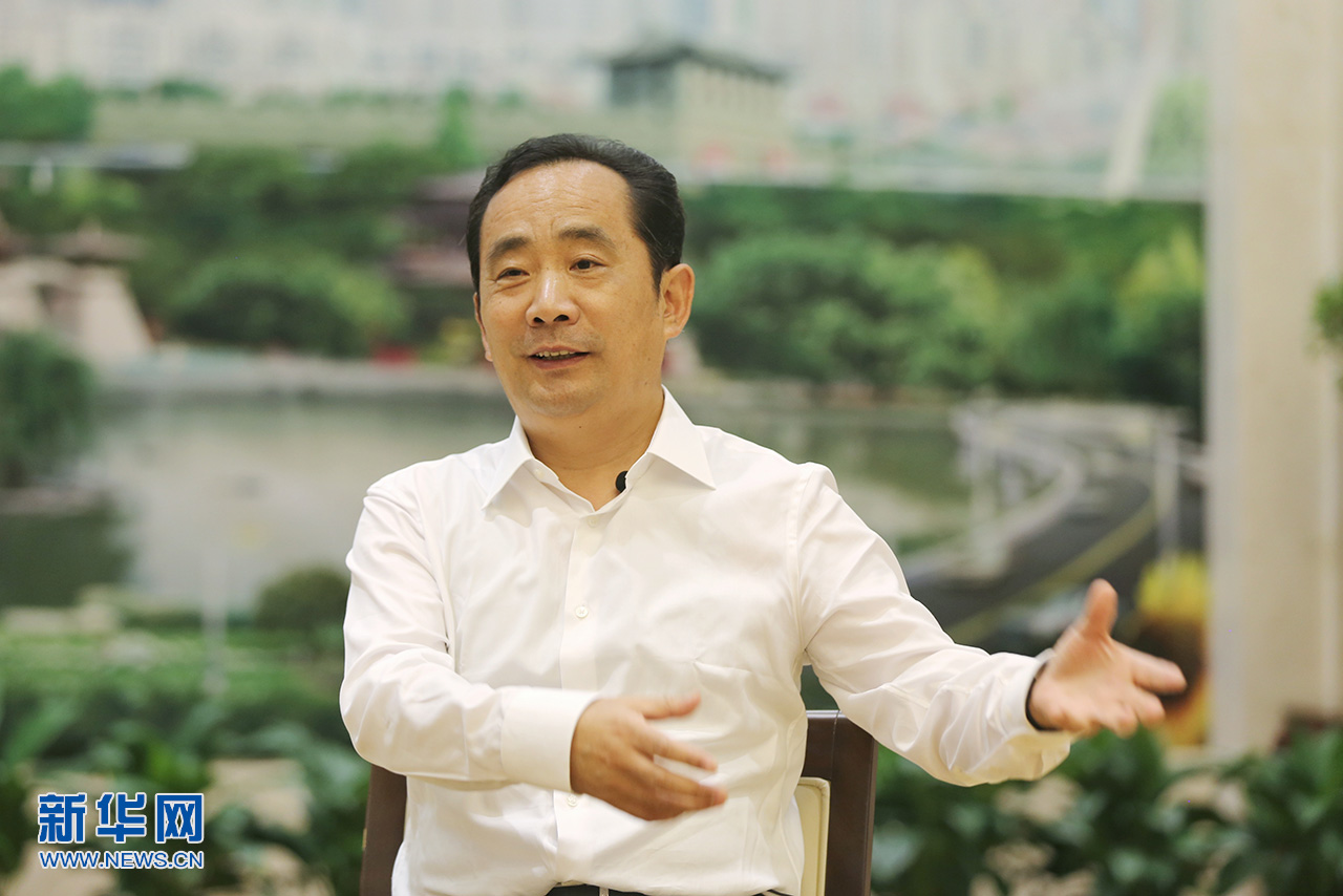 疫情防控的基本盤(pán)穩(wěn)住了，經(jīng)濟(jì)才能快速重啟。