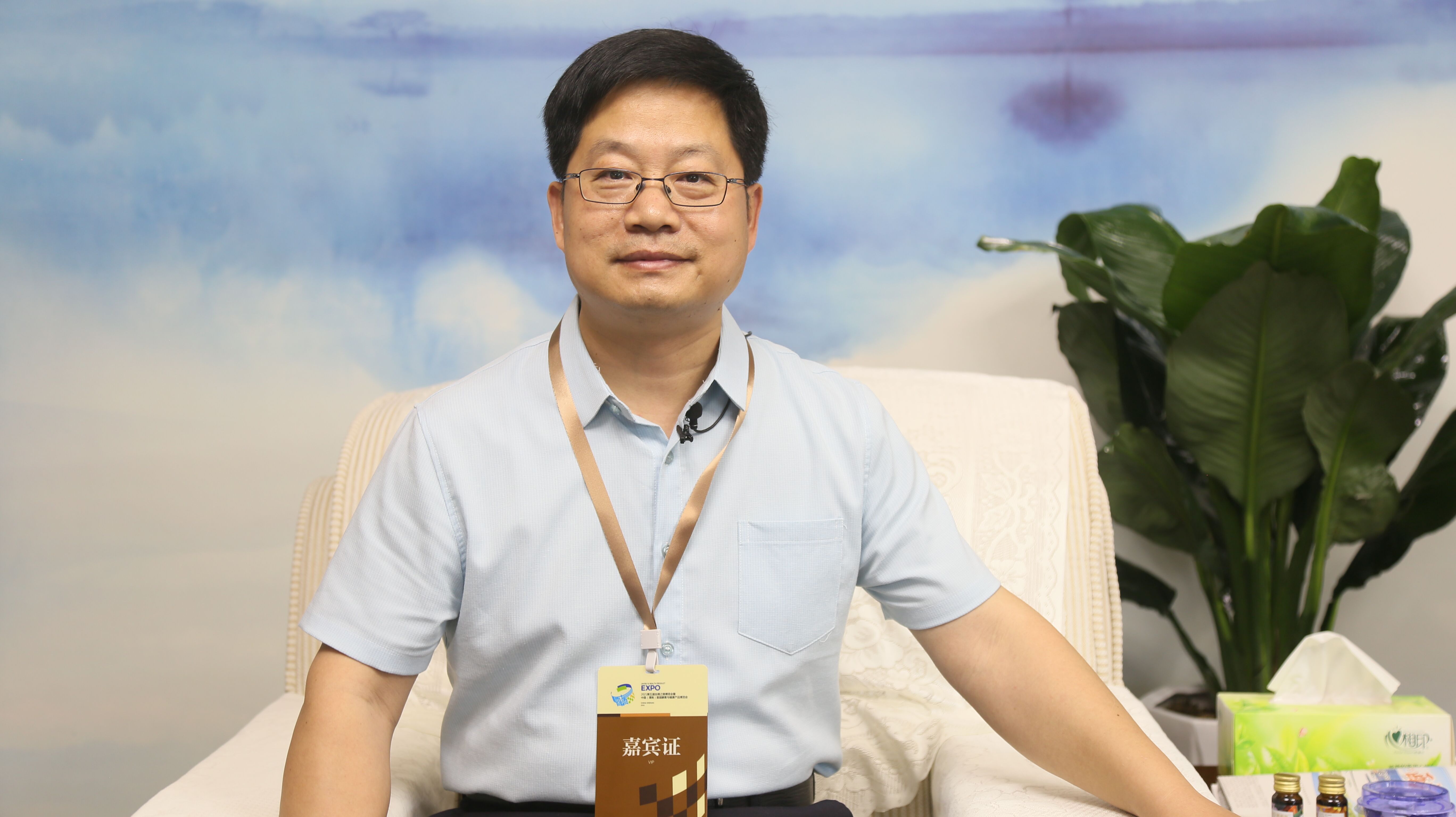 中國(guó)酵素城經(jīng)過5年的發(fā)展近70家企業(yè)落戶，形成了一個(gè)相對(duì)完整的鏈條，未來(lái)的發(fā)展是不可估量的