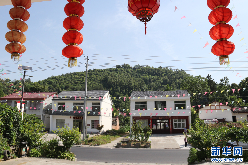 旅游興村、旅游致富為鄉(xiāng)村振興實(shí)現(xiàn)良好開(kāi)局